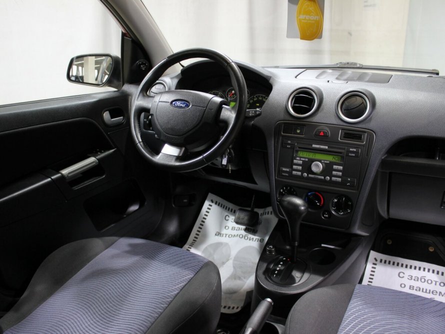Ford Fusion универсал