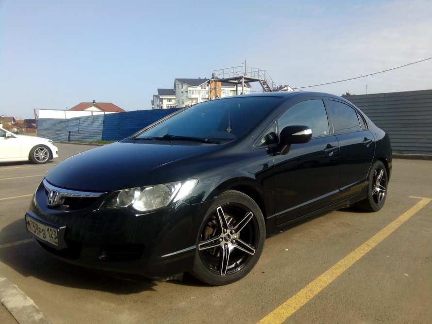 Диски на Honda Civic 4d 2007