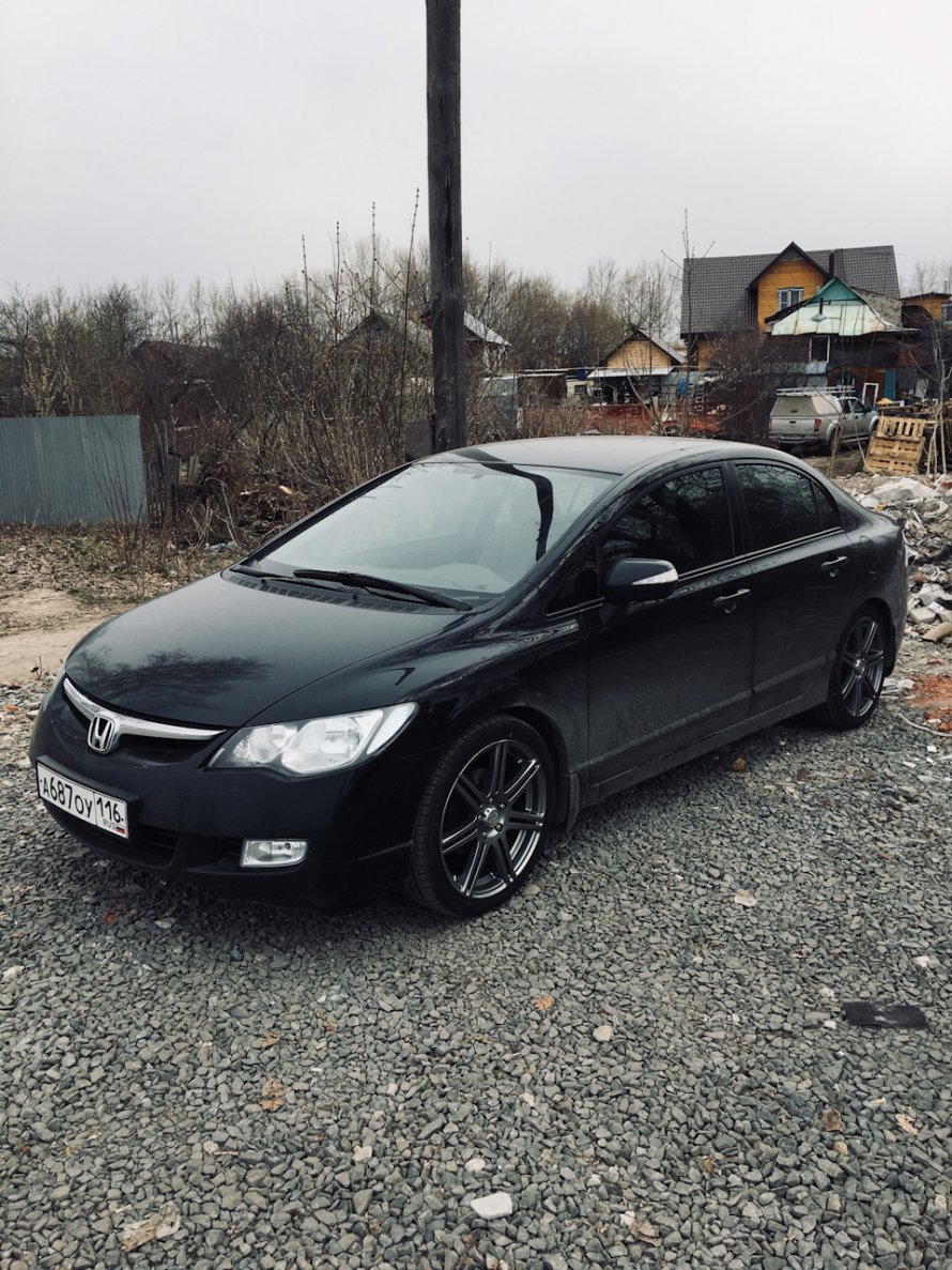 Honda Civic 8 r18