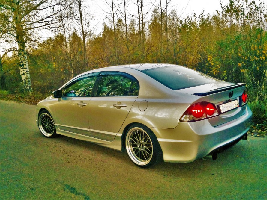 Honda Civic 2008 BBS
