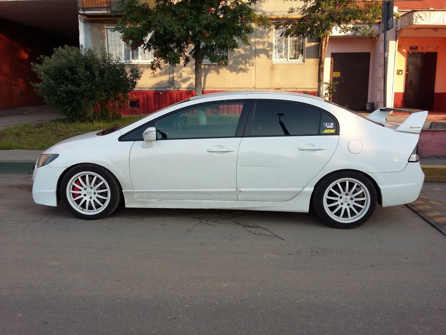 Honda Civic 4d на дисках PRODRIVE