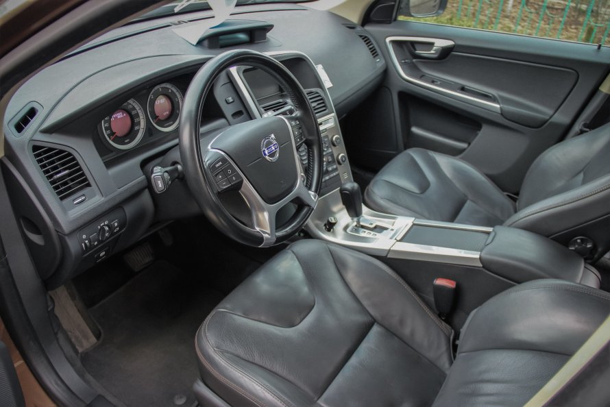 Volvo xc60 1 салон