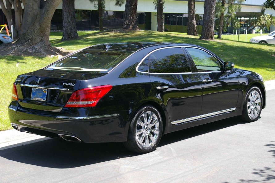 Hyundai Equus