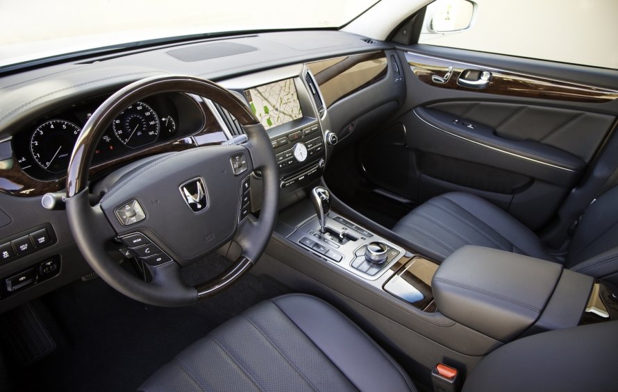 2011 Hyundai Equus us spec