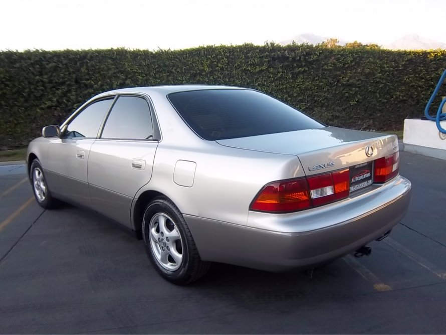 Lexus es 300