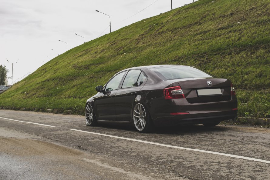 Škoda Octavia a7 пневма