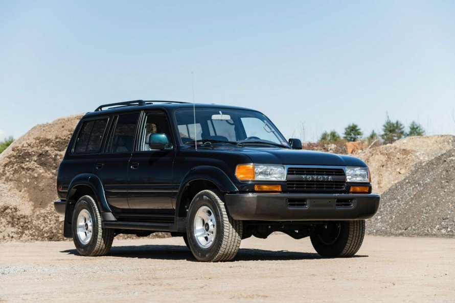 Toyota Land Cruiser 200 2021