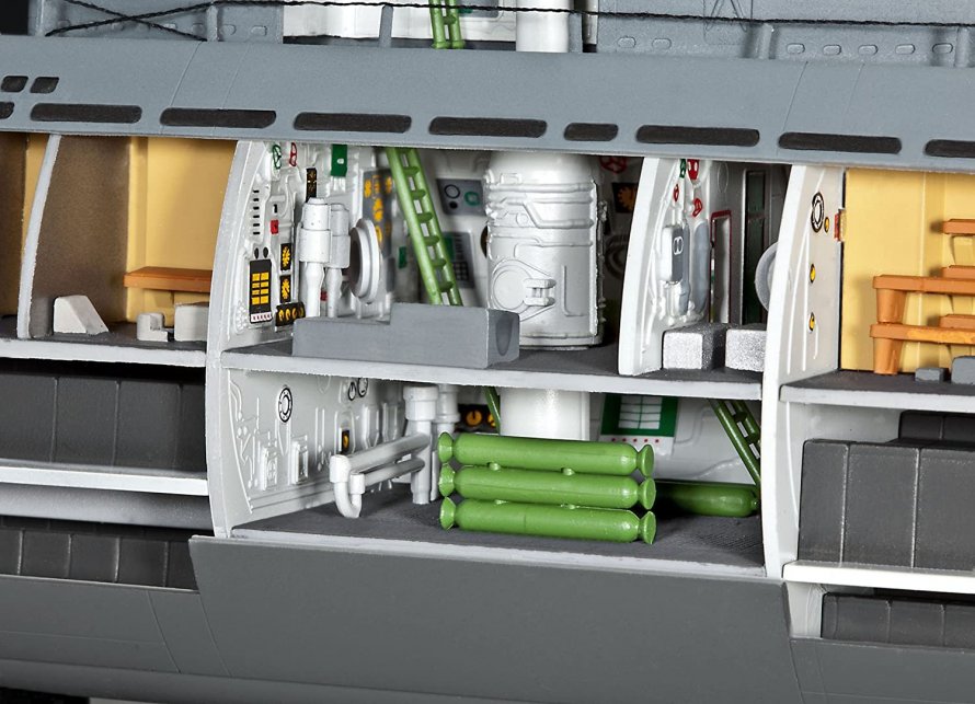 Сборная модель Revell Deutsches u-Boot Typ XXI mit interieur (05078) 1:144