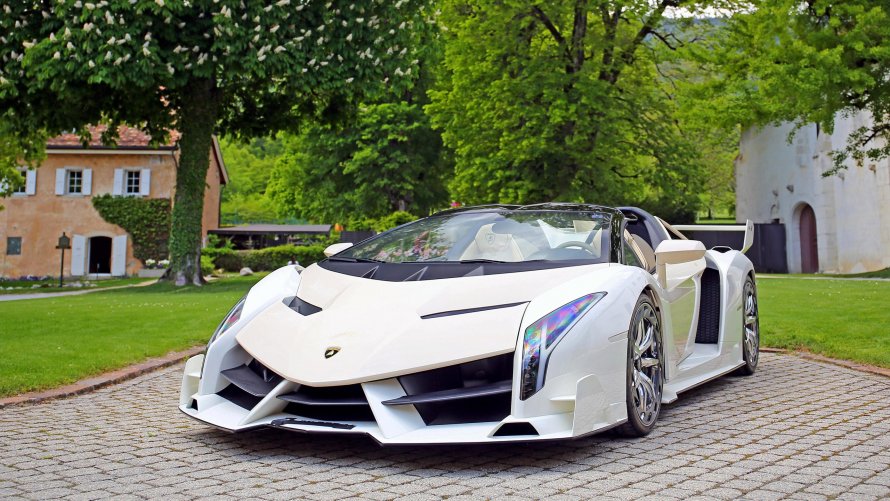 Ламборгини Veneno Roadster