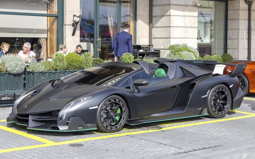 Lamborghini Veneno Roadster