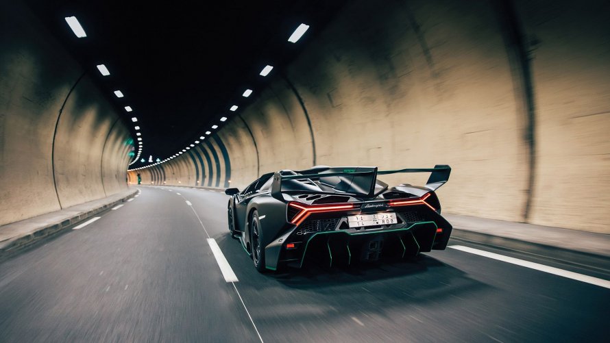 Lamborghini Veneno Roadster 2021