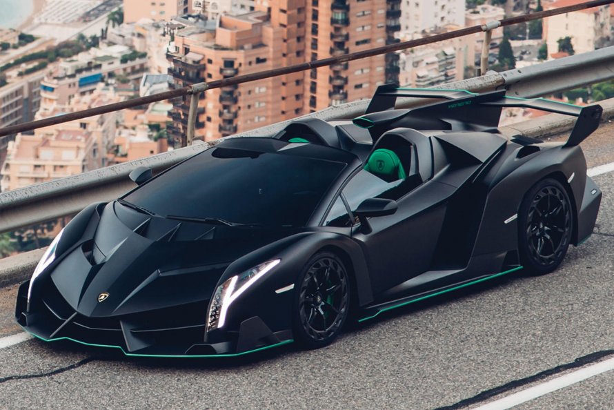 Lamborghini Veneno Roadster 2021