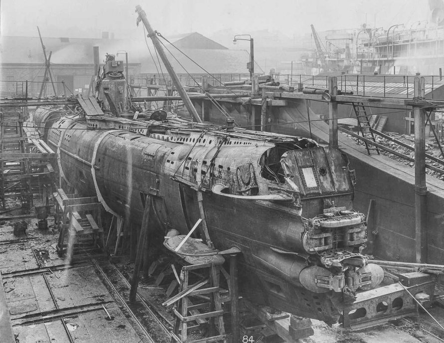 Немецкая подводная лодка u110