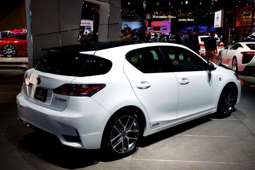 Lexus ct200 2014