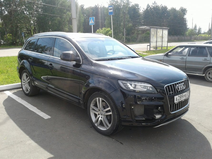 Audi q7 2014 черный