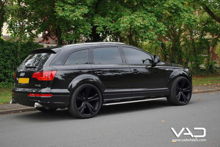Black Tuning Audi q7
