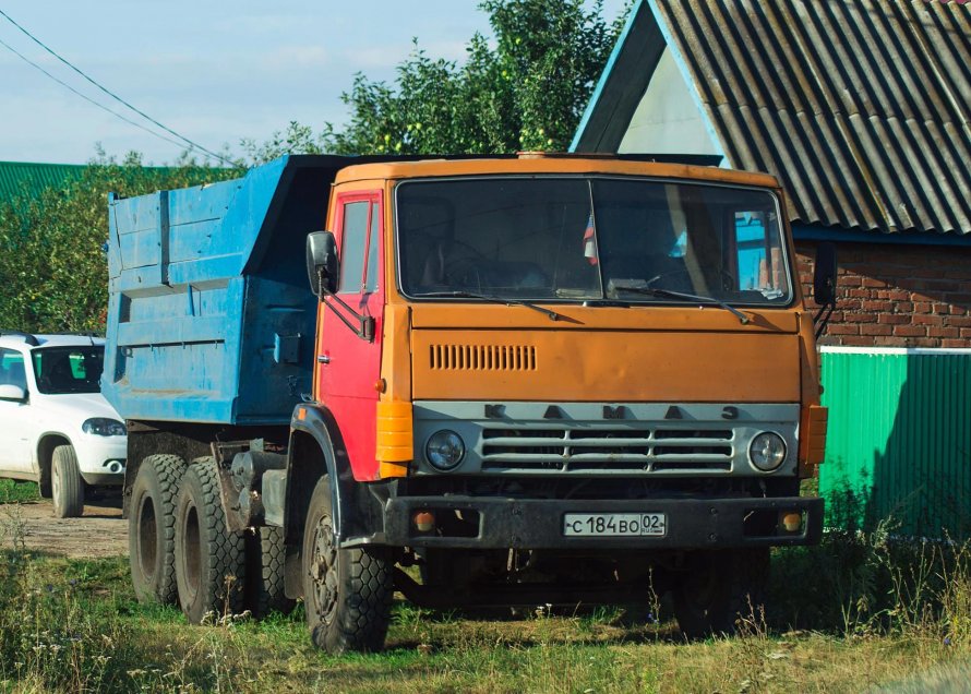Грузовик КАМАЗ 55111
