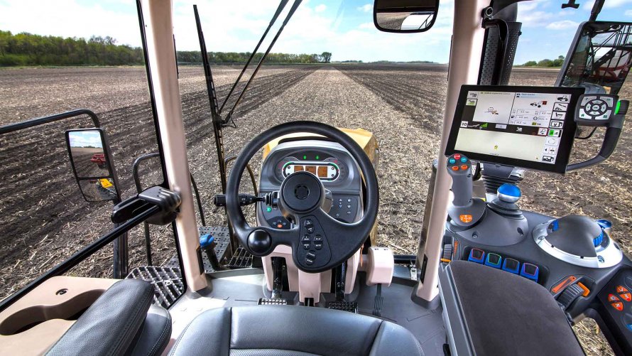 Challenger mt585d кабина