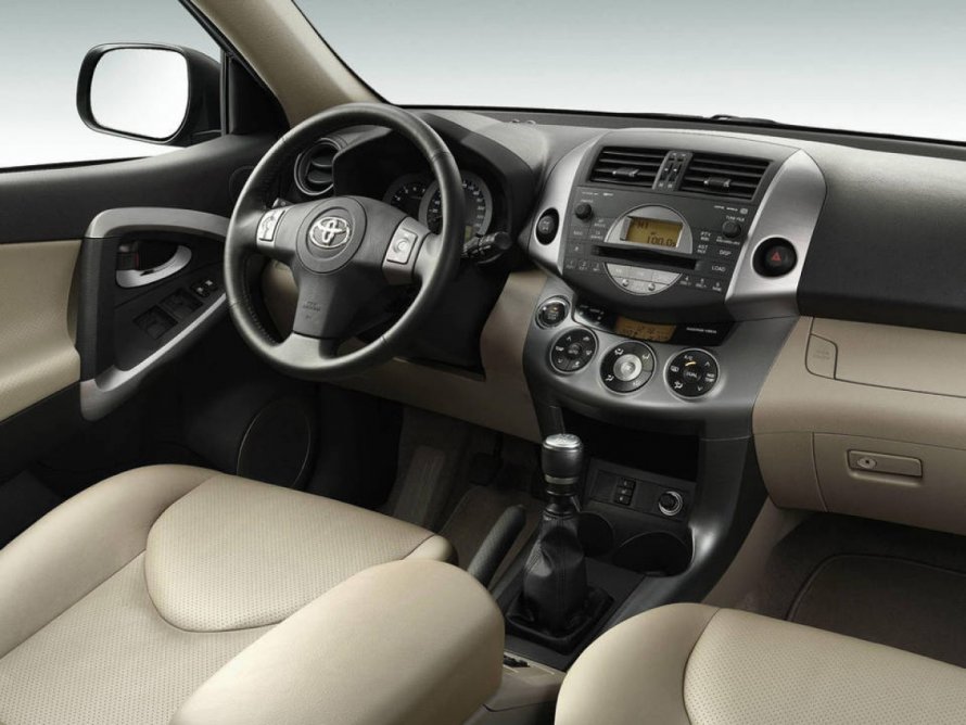 Toyota rav4 салон