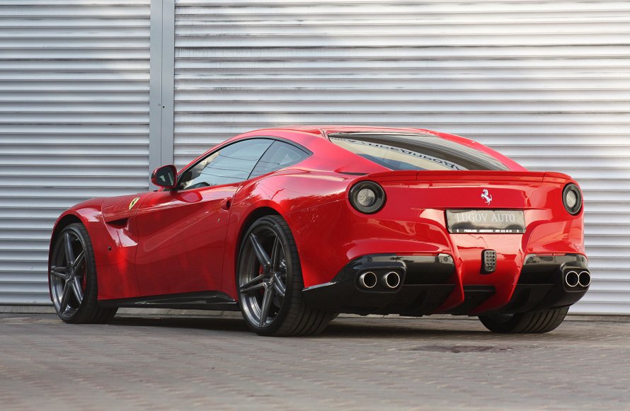 Феррари f12 Berlinetta