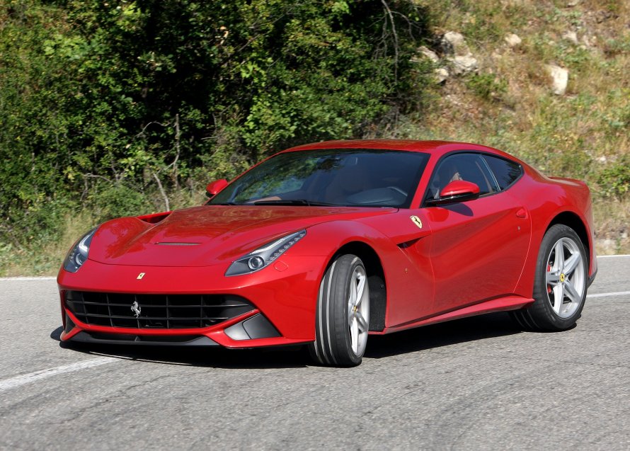 Ferrari ф12 Берлинетта