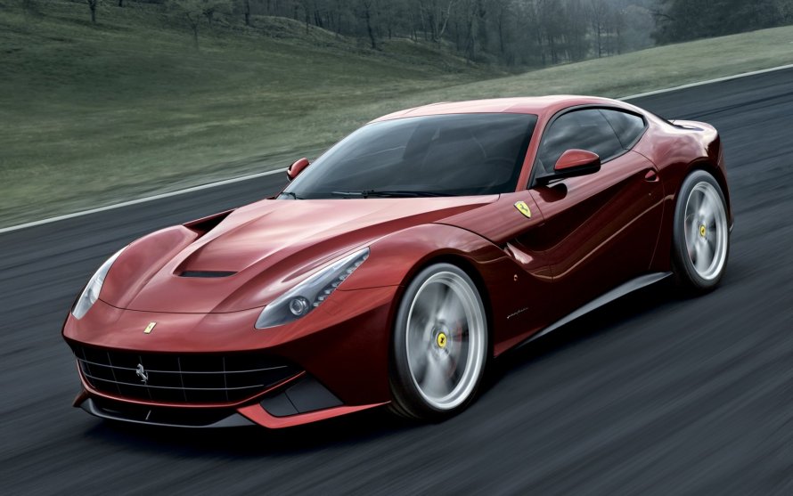 Ferrari ф12 Берлинетта