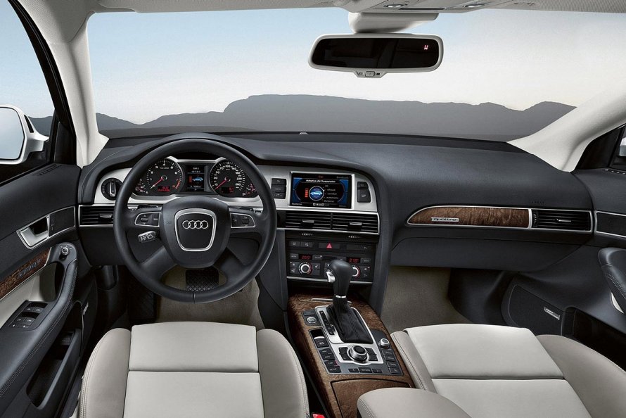 Audi Allroad quattro 2020 салон