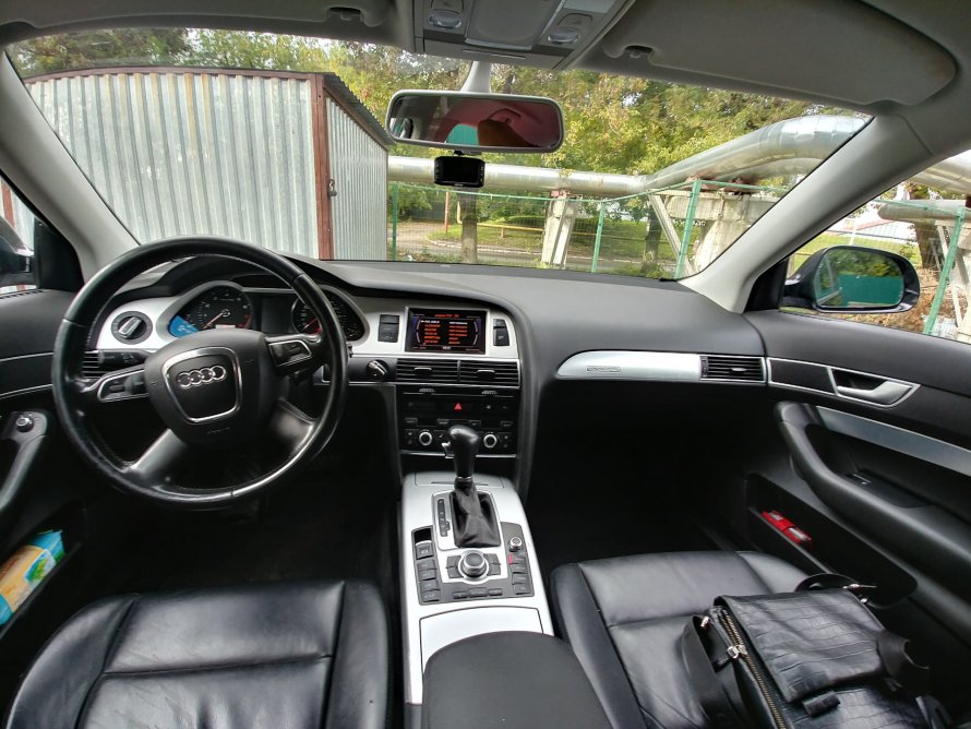 Audi a6 2010 года салон