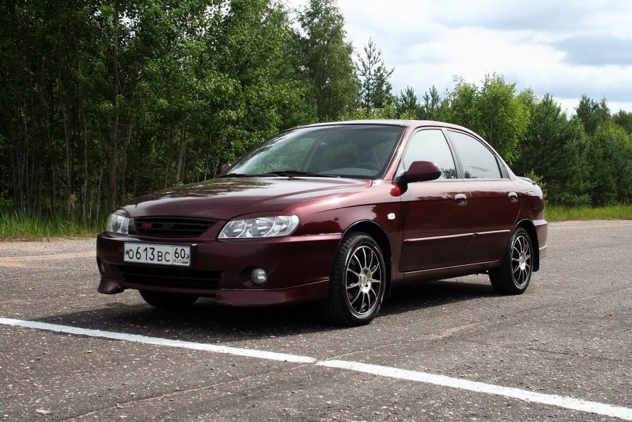 Kia Spectra clean look