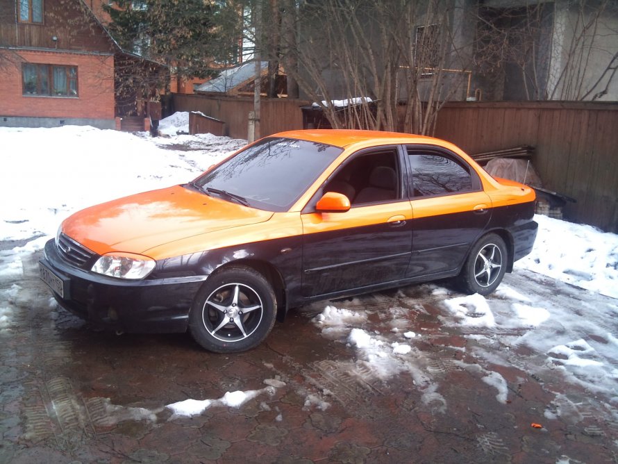 Kia Spectra в пленке
