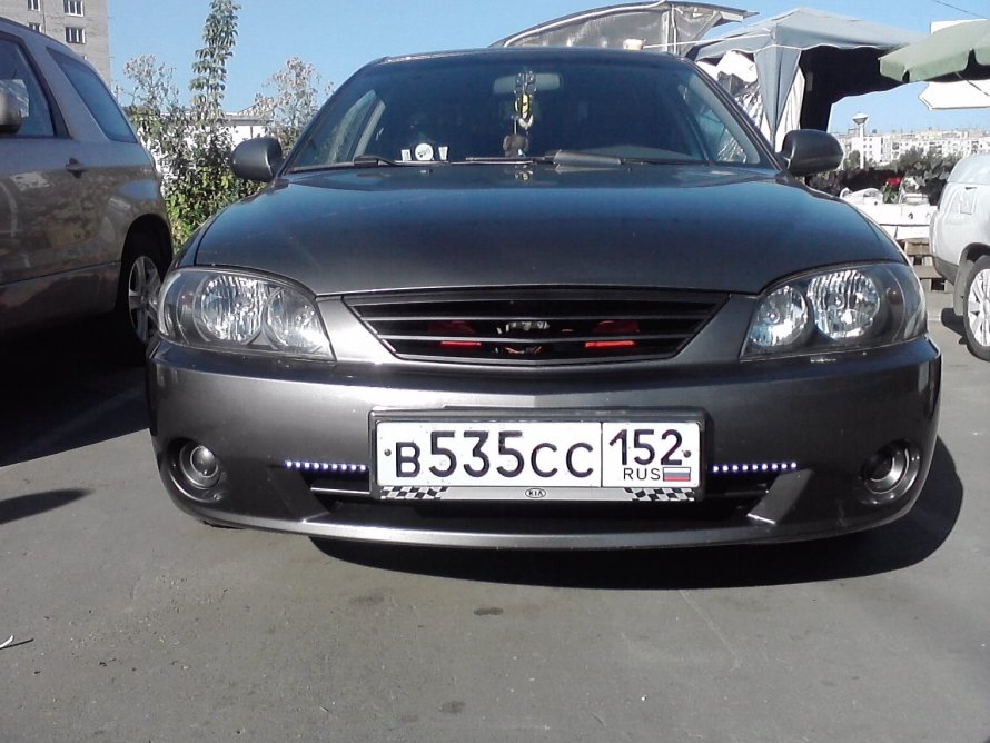 Дневные ходовые огни Kia Spectra