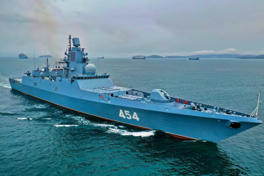 Фрегат Адмирал горшков 454