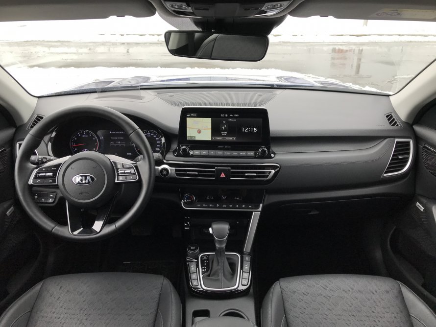Kia Seltos интерьер