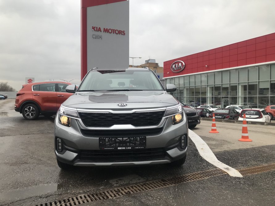 Kia Seltos 1.6 автомат Style
