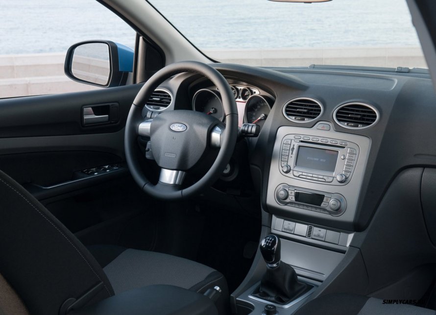 Ford Focus 2008 салон