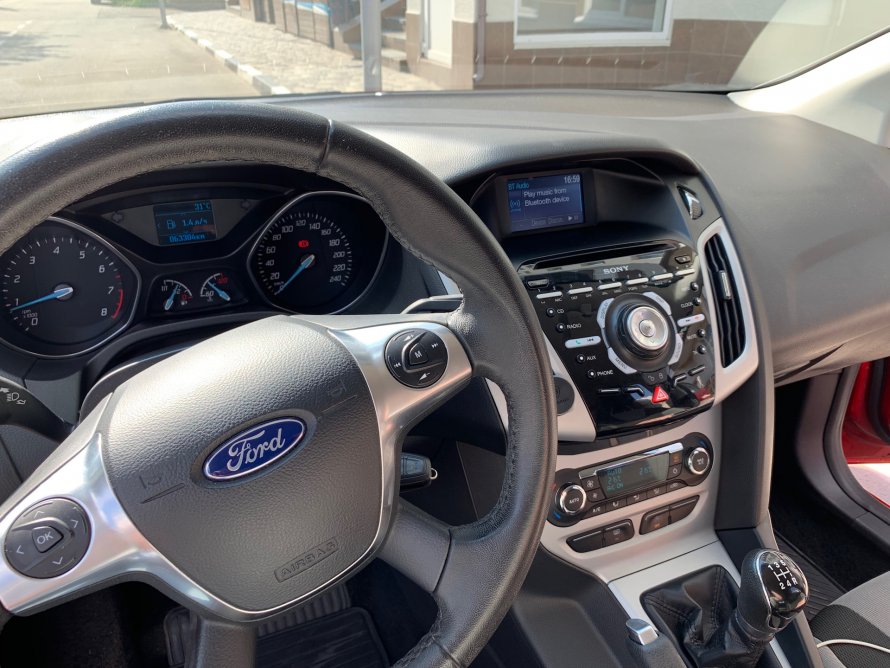 Ford Focus 3 2012 хэтчбек салон