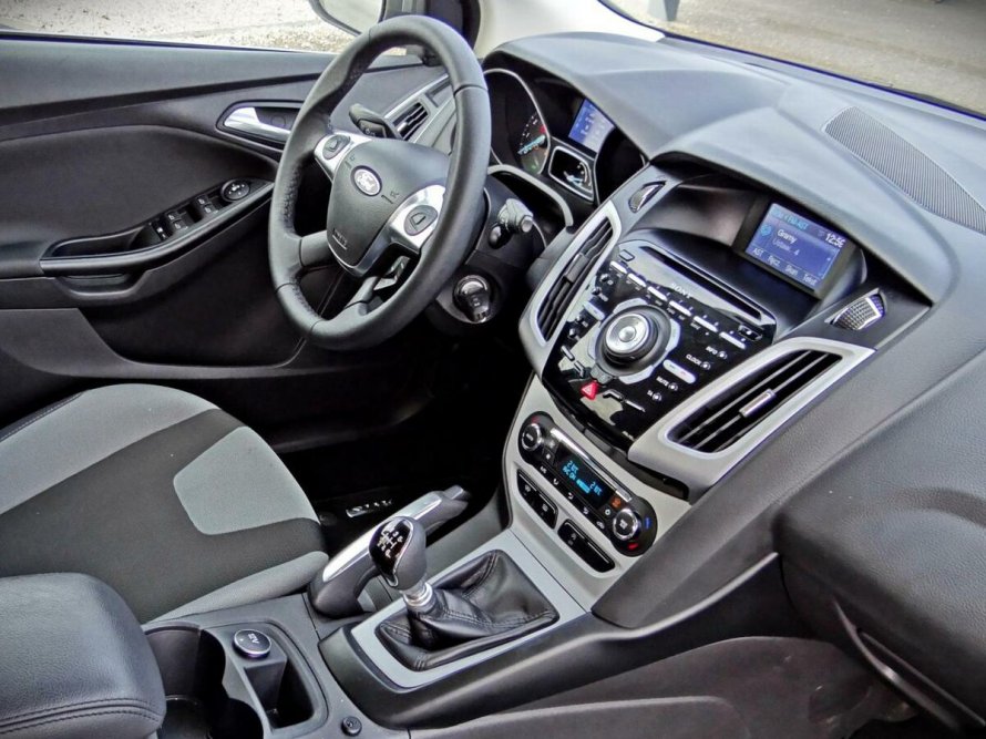 Ford Focus 3 внутри