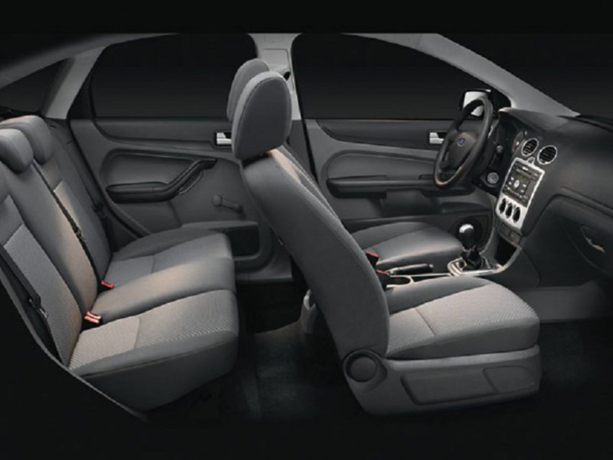 Ford Focus 2 салон