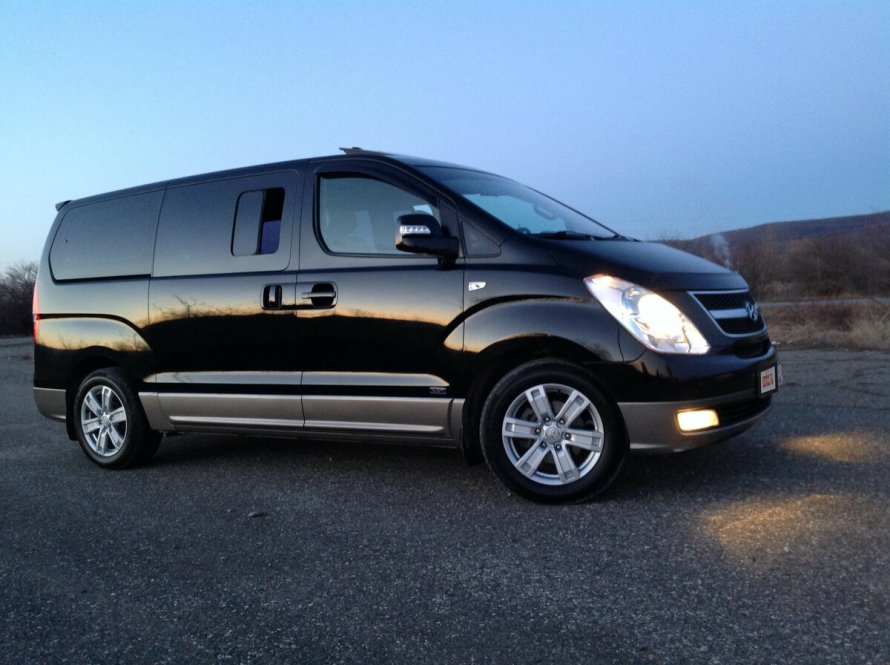 Hyundai Starex h1