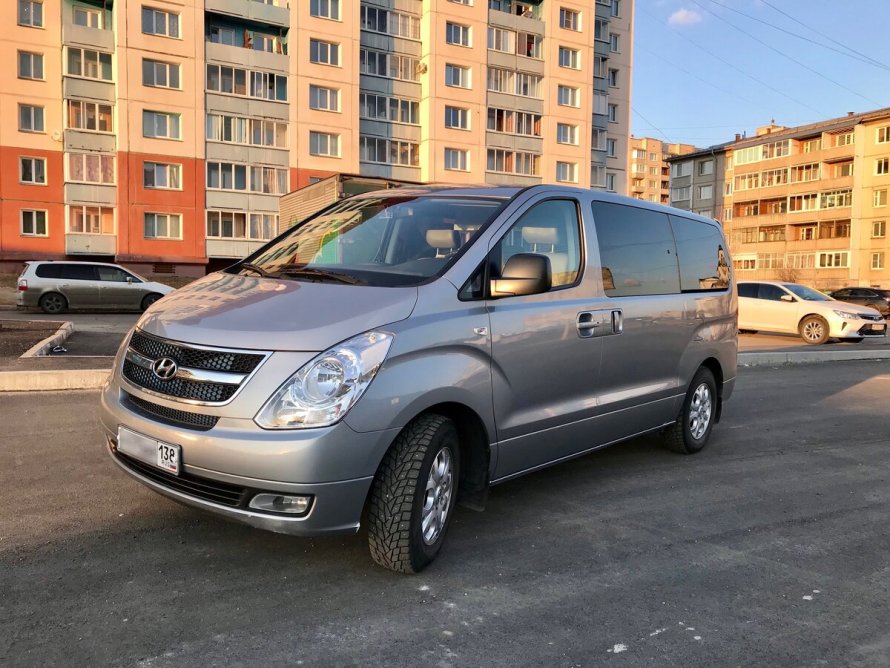 Hyundai Starex h1