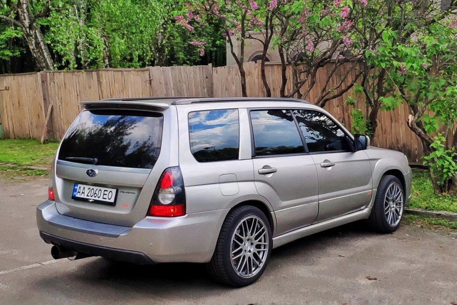 Субару Форестер sg5 2006