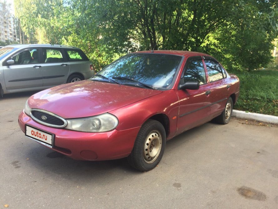 Ford Mondeo 1.8 МТ 2001