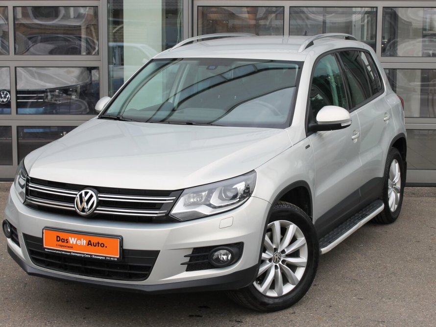 Машина Volkswagen Tiguan