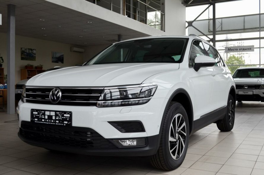 VW Tiguan 2018 белый