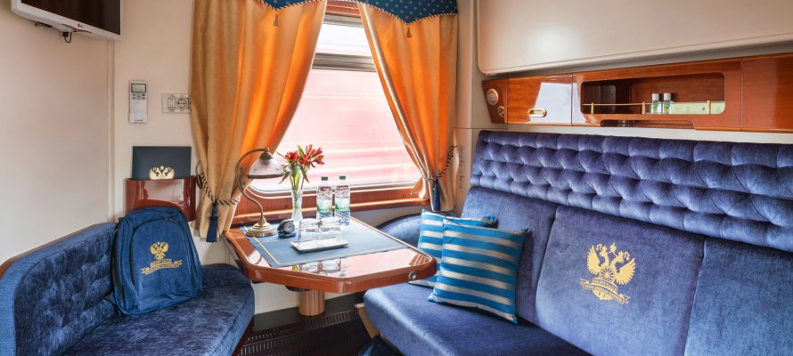 Поезд золотой Орел Imperial Suite