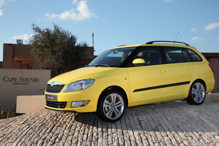 Skoda Фабия Комби 2010