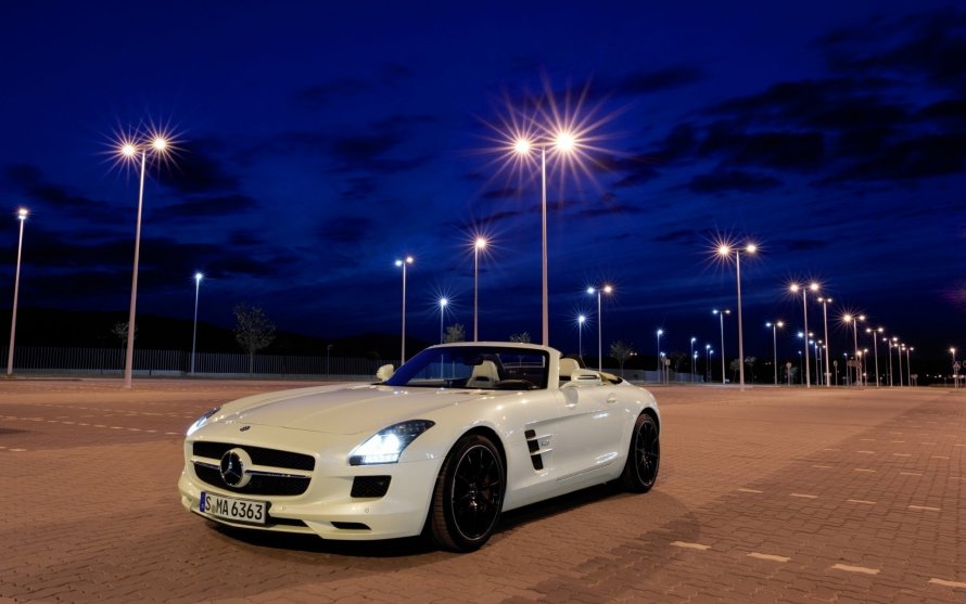 Мерседес СЛС 350 ночь