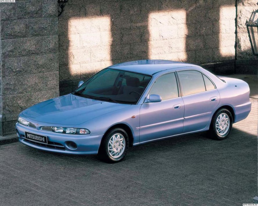 Mitsubishi Galant 6