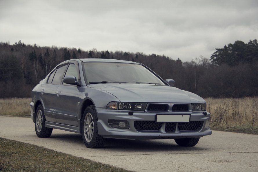 Mitsubishi Galant 9