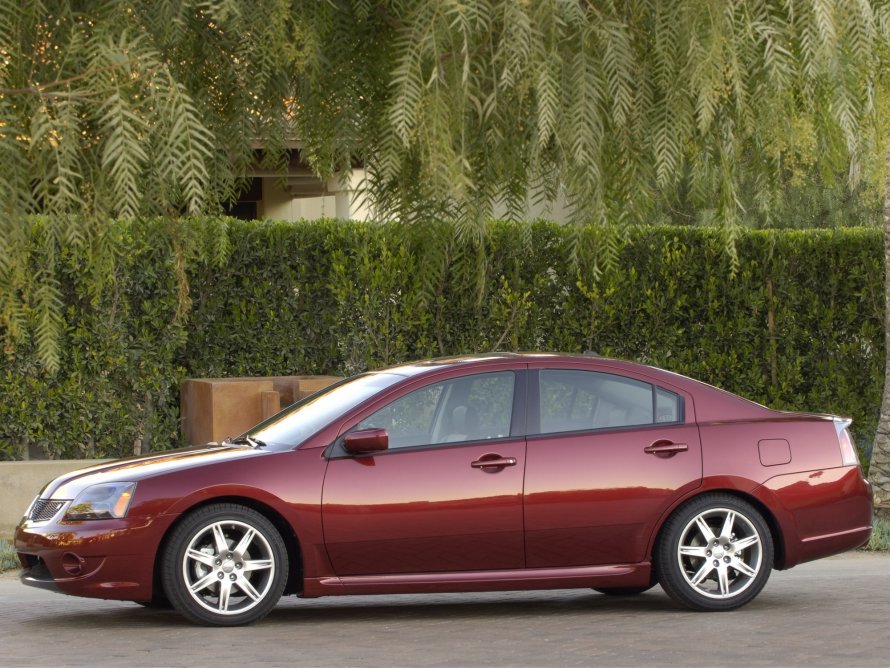 Mitsubishi Galant 6